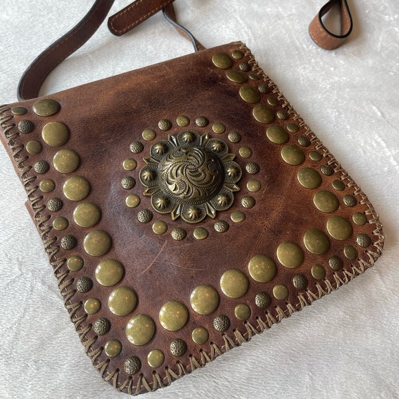 AUTHENTIC PATRICIA NASH LEATHER CROSSBODY BAG - Picture 2 of 8